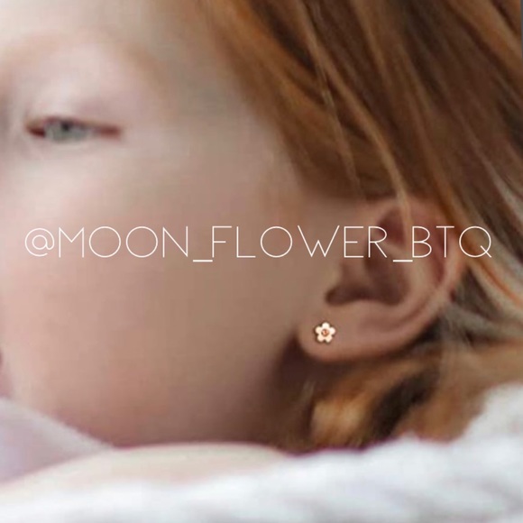 Tiny Rose Gold Retro Hippie Flower Earrings - Picture 3 of 6